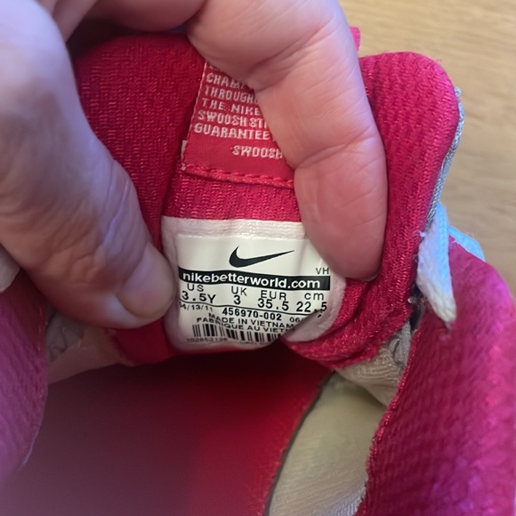 NIKE DUAL FUSION SNEAKERS - Picture 5 of 6